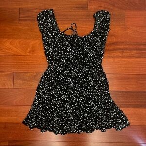 Garage Black and White Floral Top